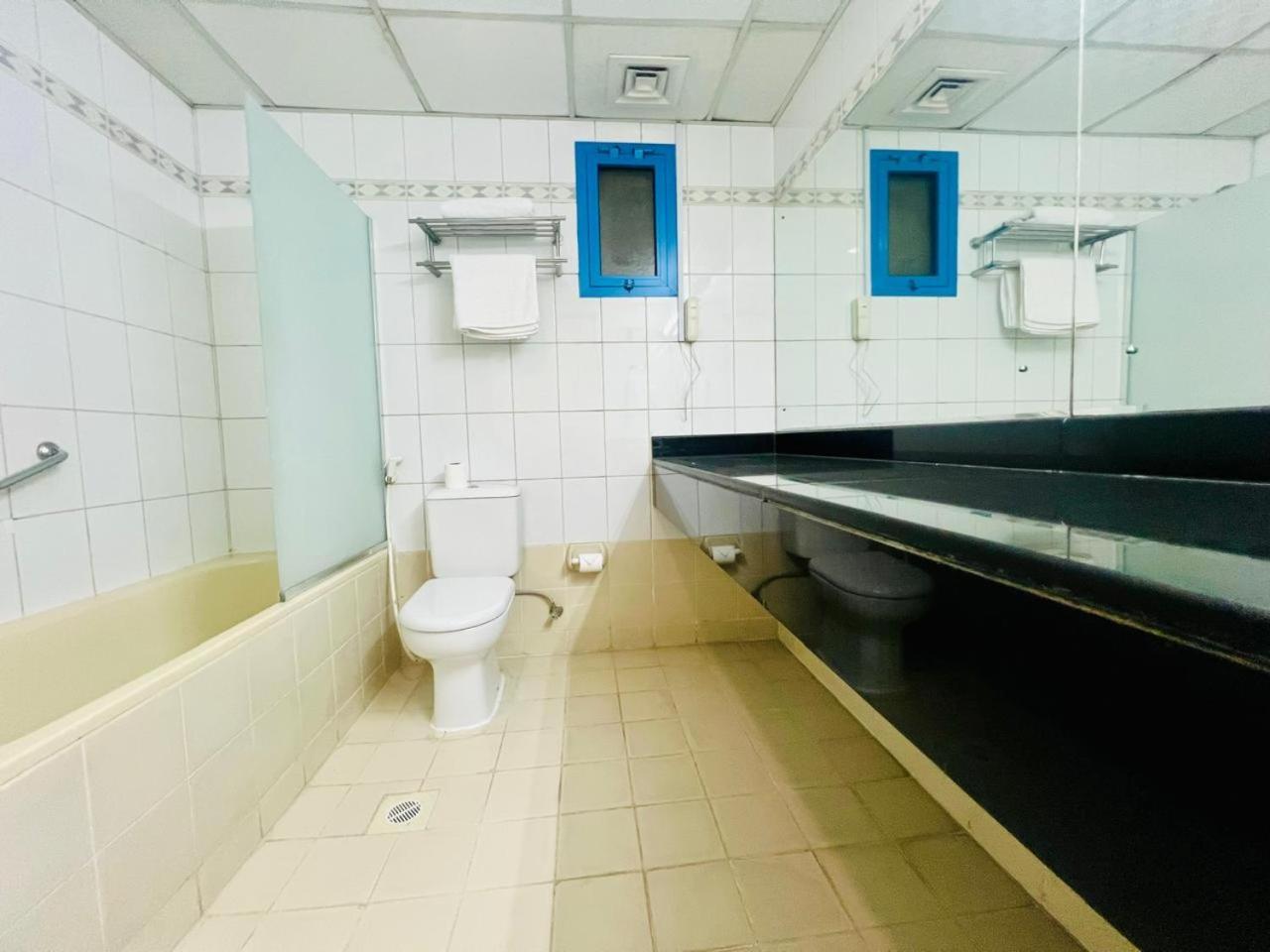 Sky Hotel Apartments Dubai Luaran gambar