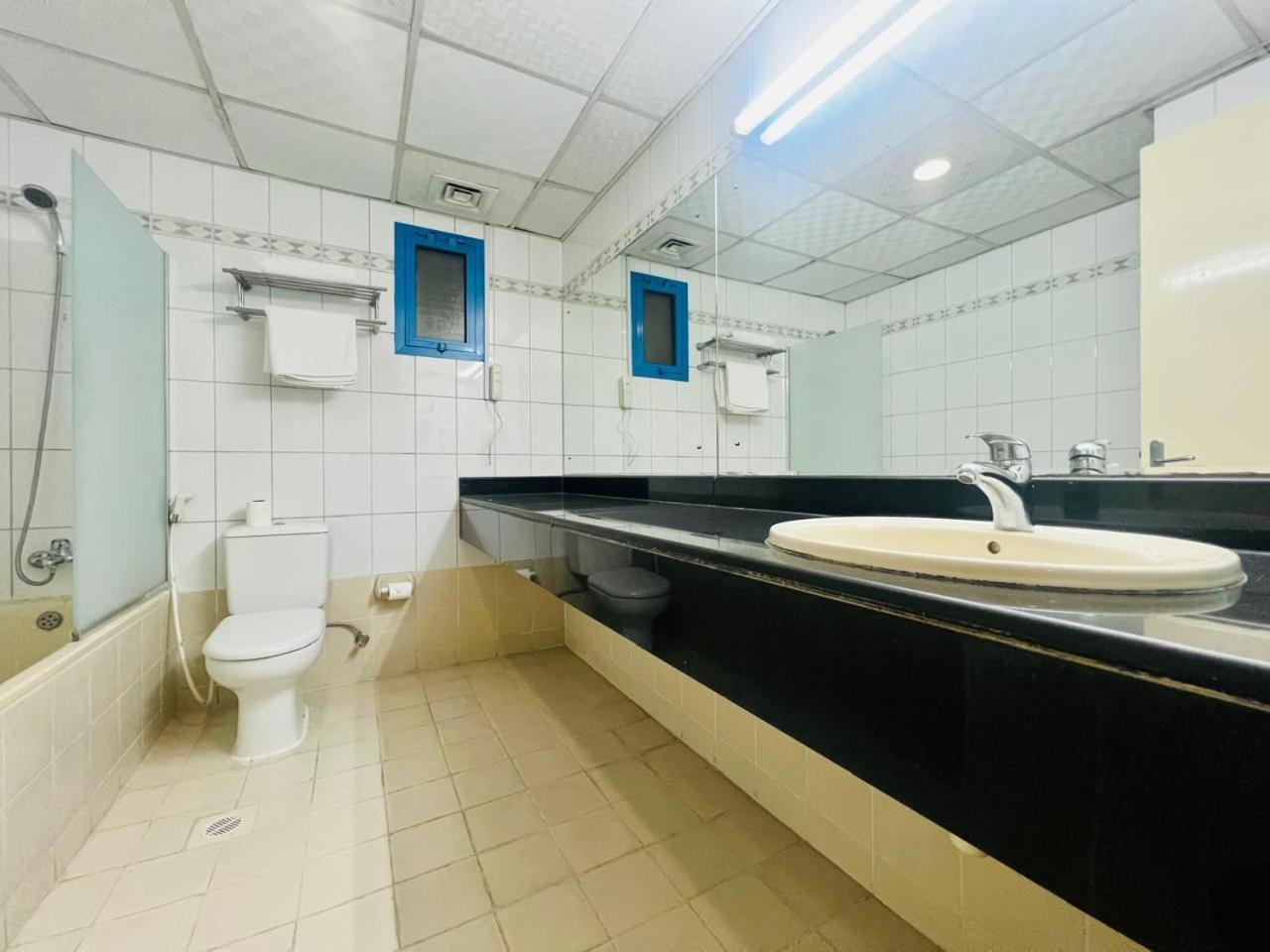 Sky Hotel Apartments Dubai Luaran gambar
