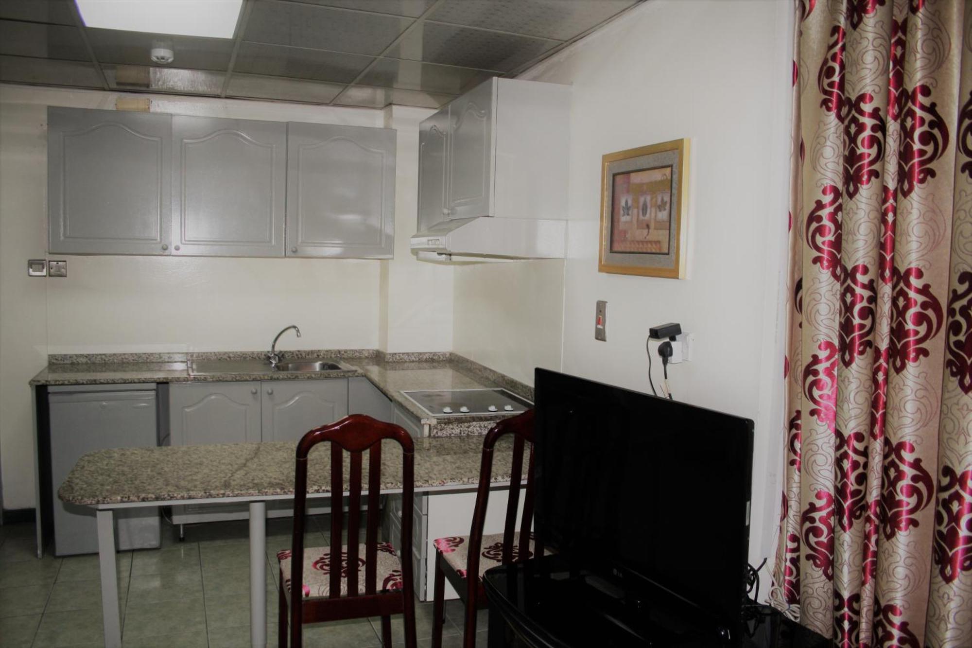 Sky Hotel Apartments Dubai Luaran gambar